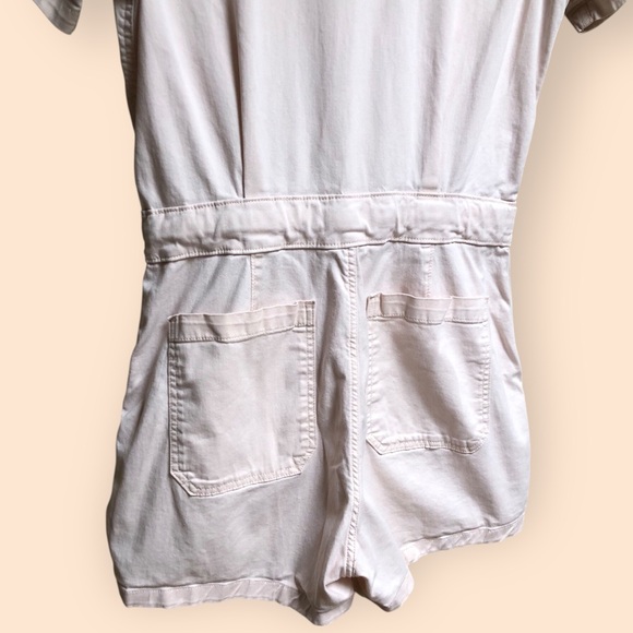 Levi’s Utility Tie Waist Romper Shorts One Piece Light Pink Button Front Women M - Picture 10 of 16